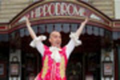 VIDEO: 'I'm raring to go' says Bristol panto queen Louie Spence